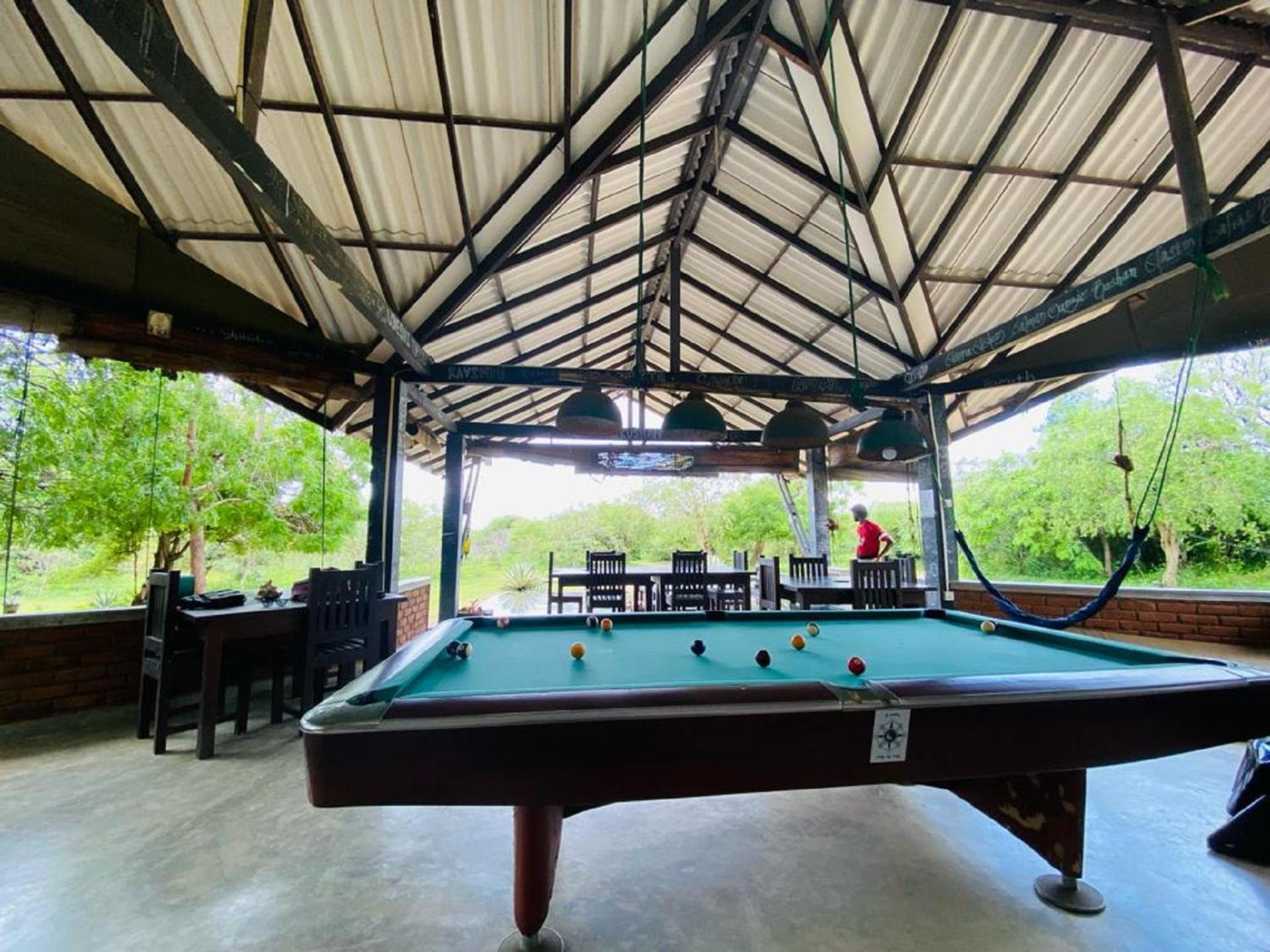 Yala Ying Yang Hostel & Camping Exterior foto