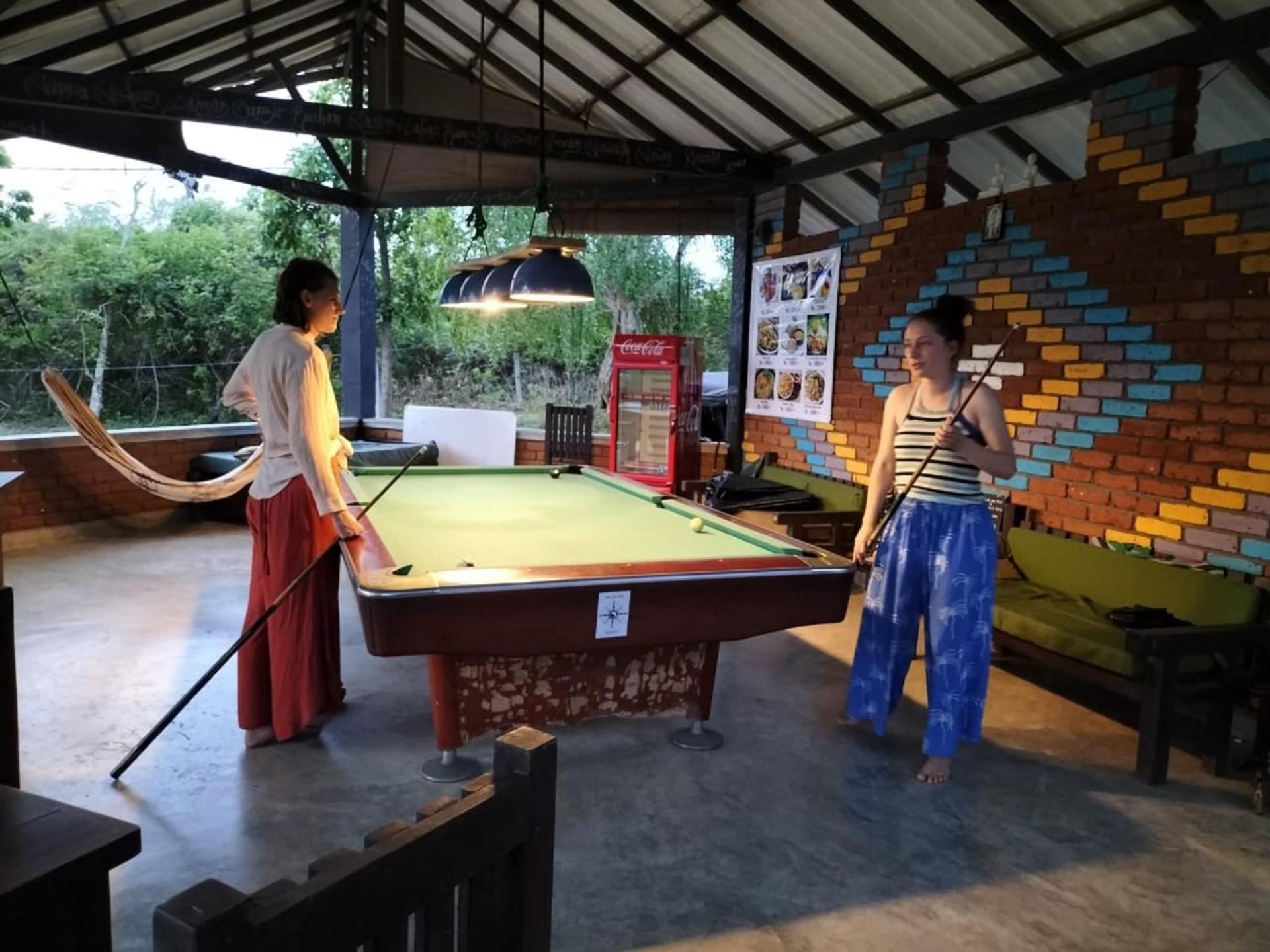 Yala Ying Yang Hostel & Camping Exterior foto