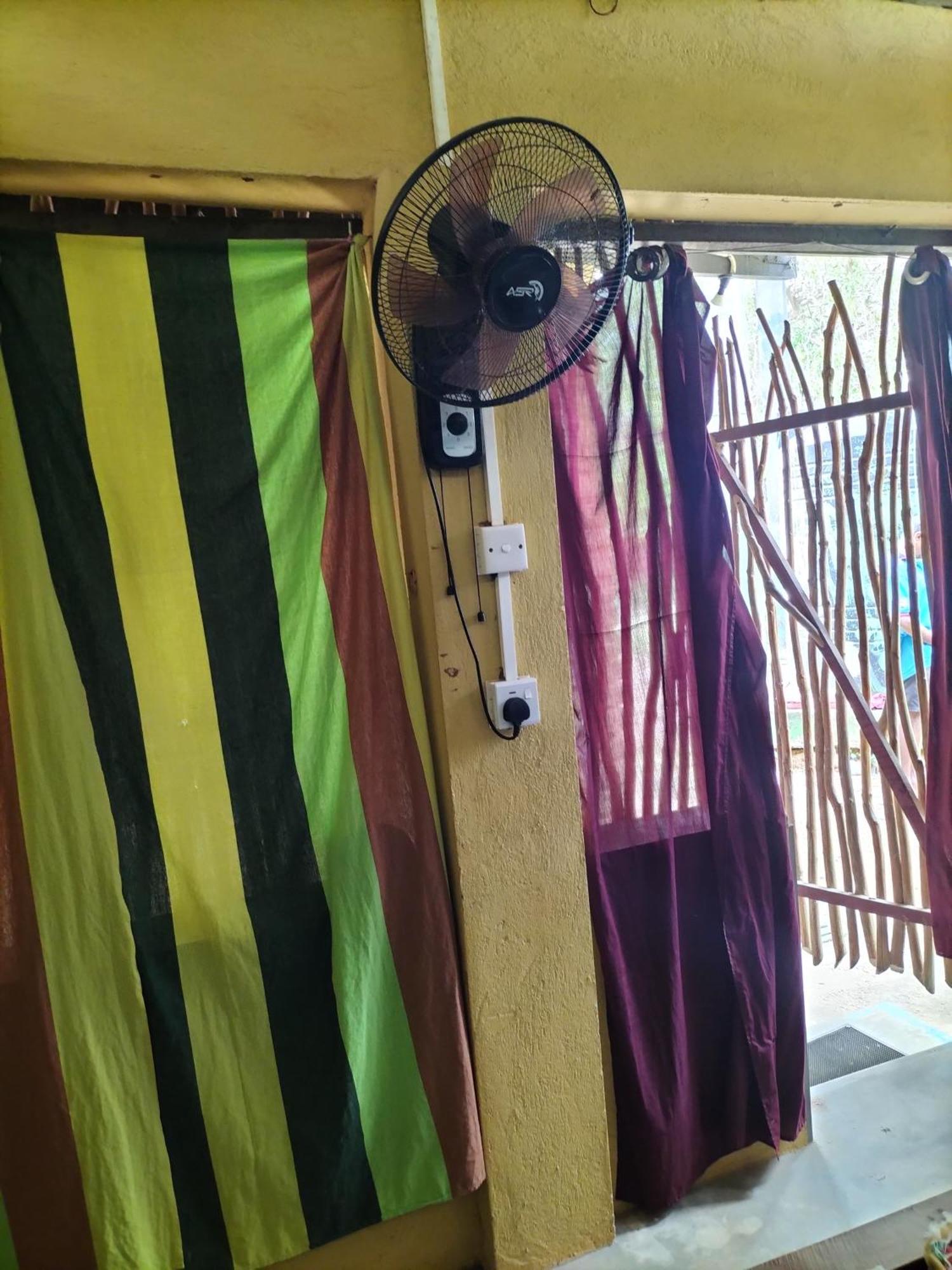 Yala Ying Yang Hostel & Camping Exterior foto